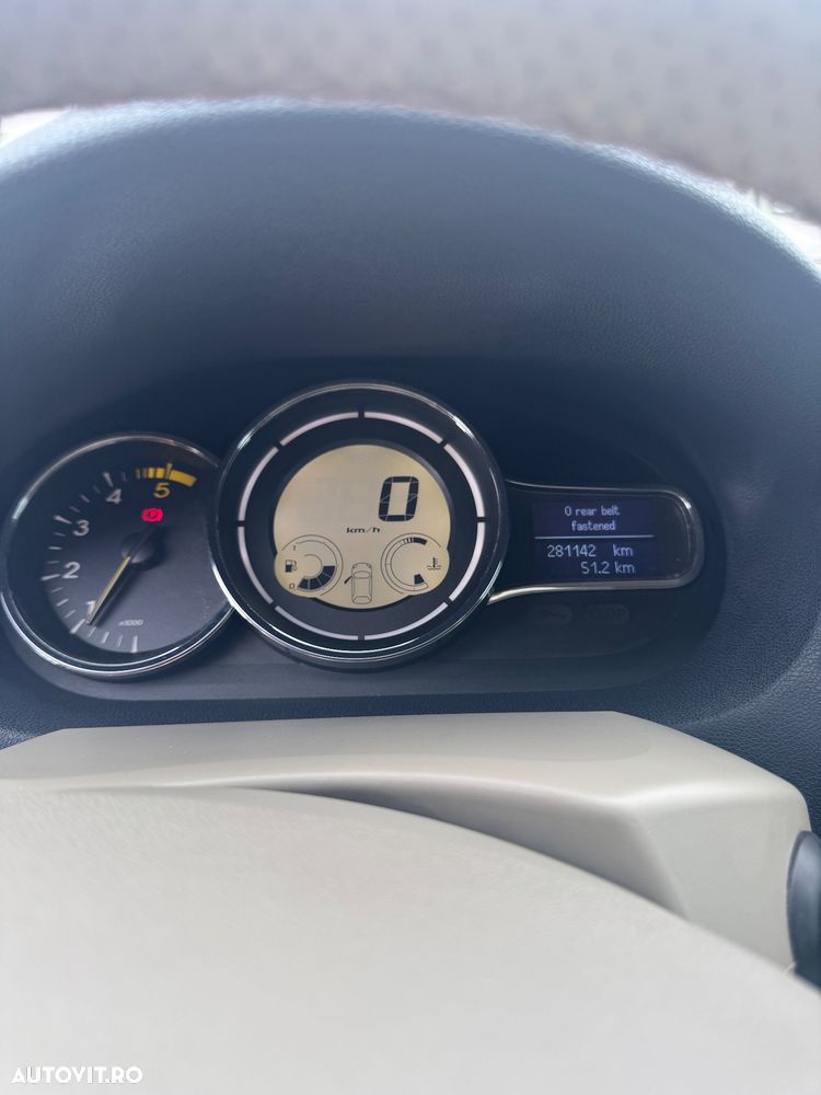 Renault Megane - 5