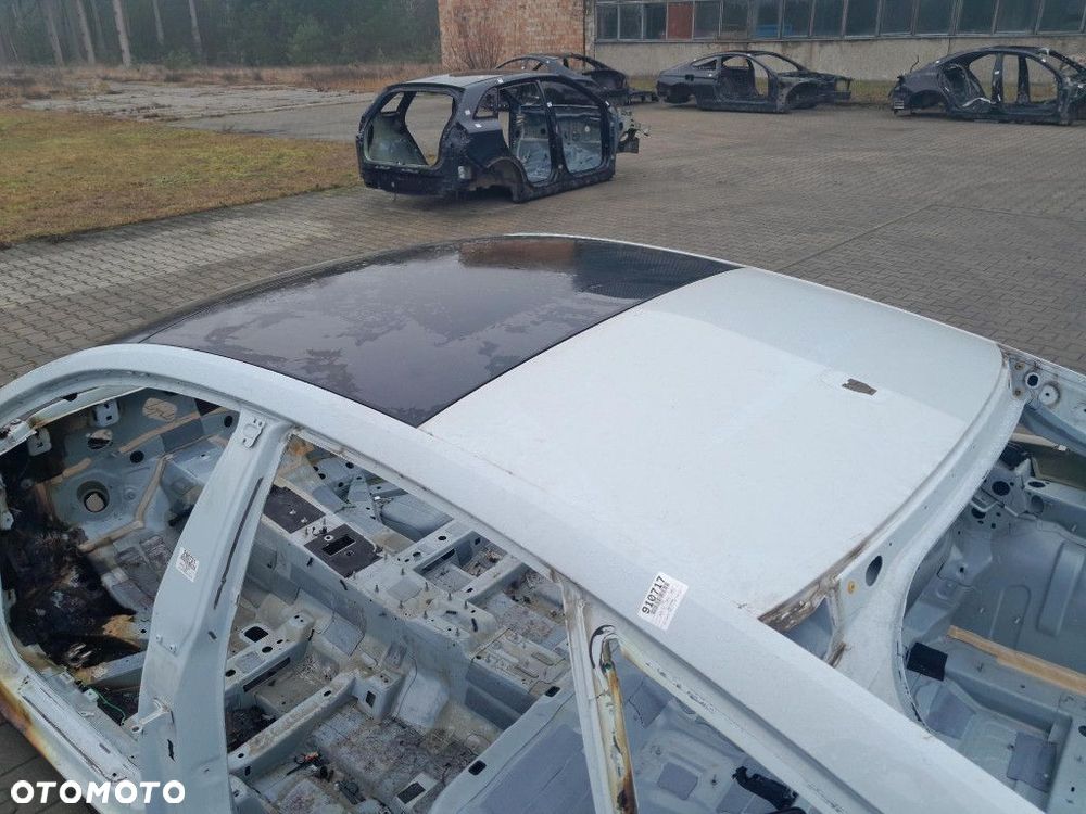 AUDI A7 C8 BŁOTNIK TYŁ LEWY PRAWY Z DACHEM LY7F - 9