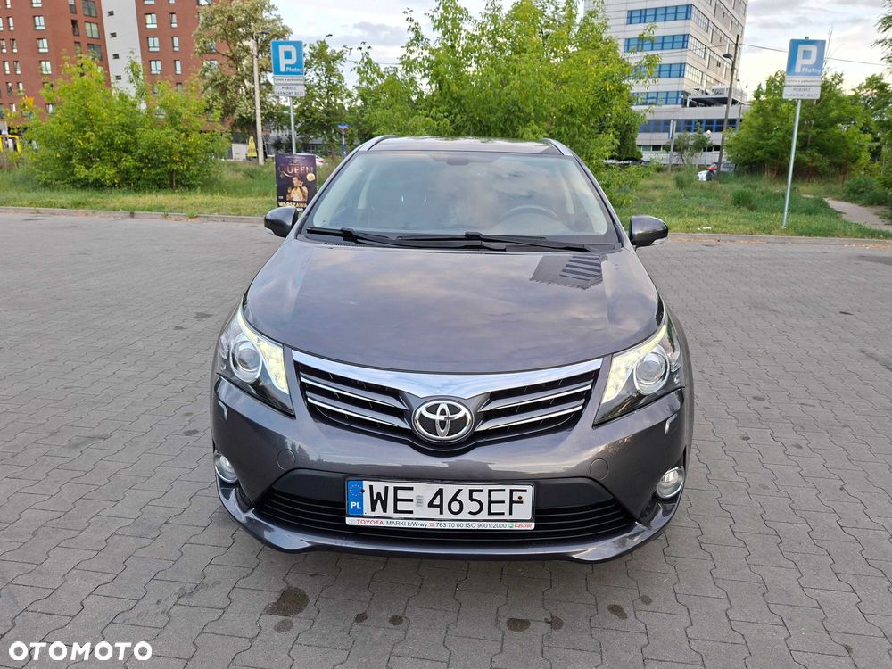 Toyota Avensis - 4