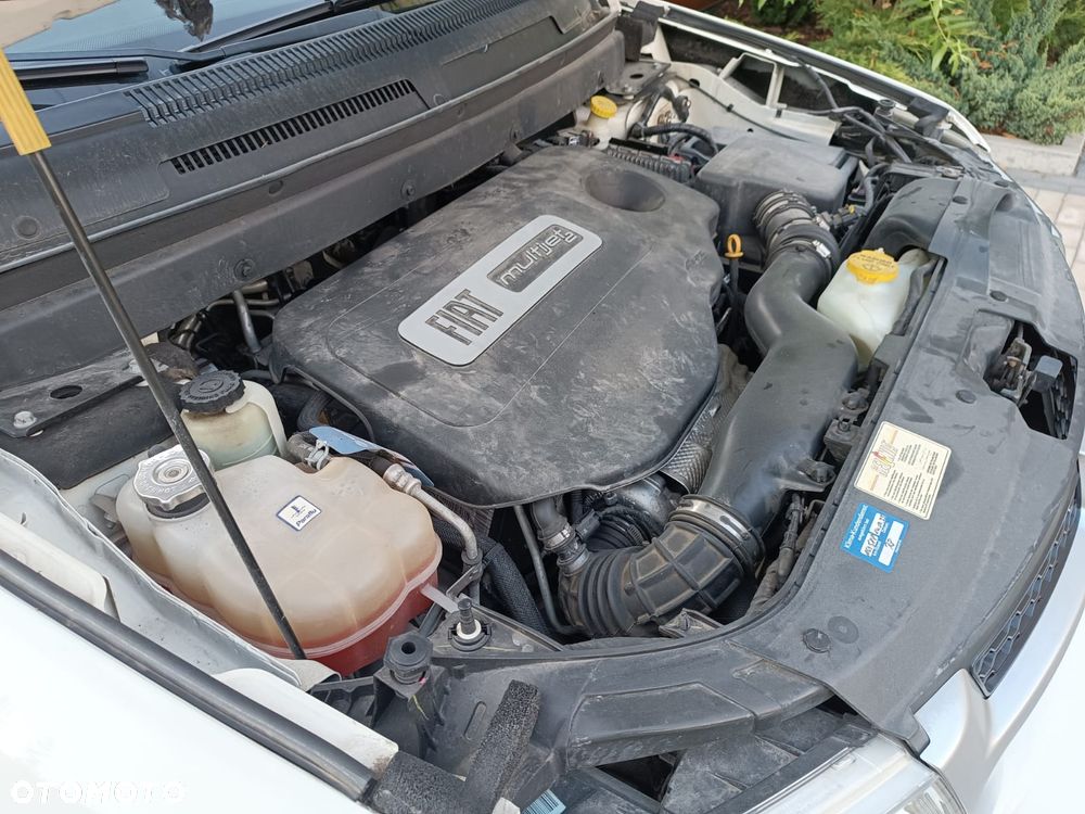 Fiat Freemont 2.0 Multijet 16V DPF Automatik Allrad Cross - 13
