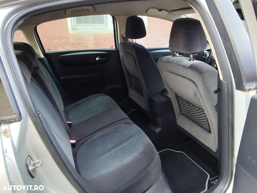 Citroën C4 1.6 HDI Style - 7