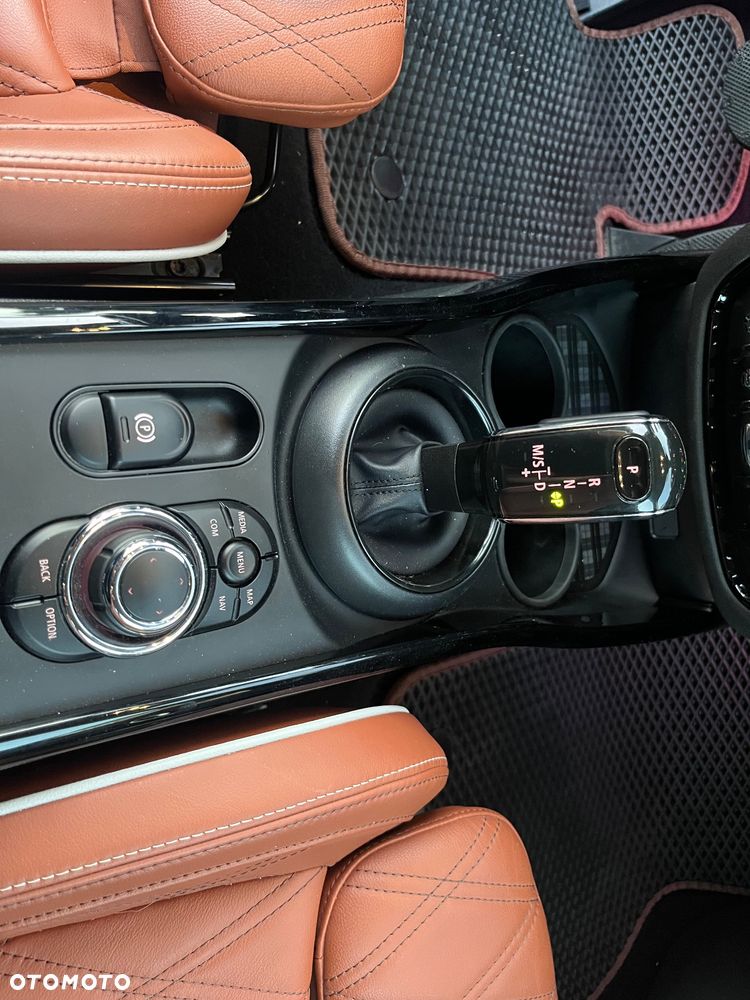 MINI Clubman Cooper S ALL4 - 29
