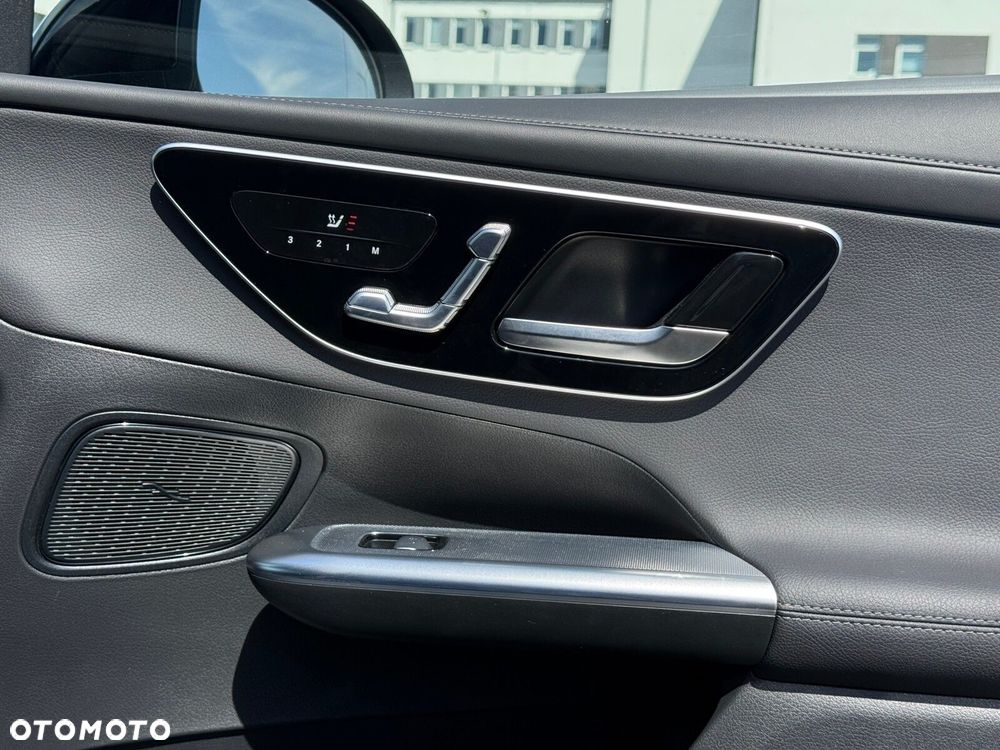 Mercedes-Benz GLC 200 d mHEV 4-Matic AMG Line - 24