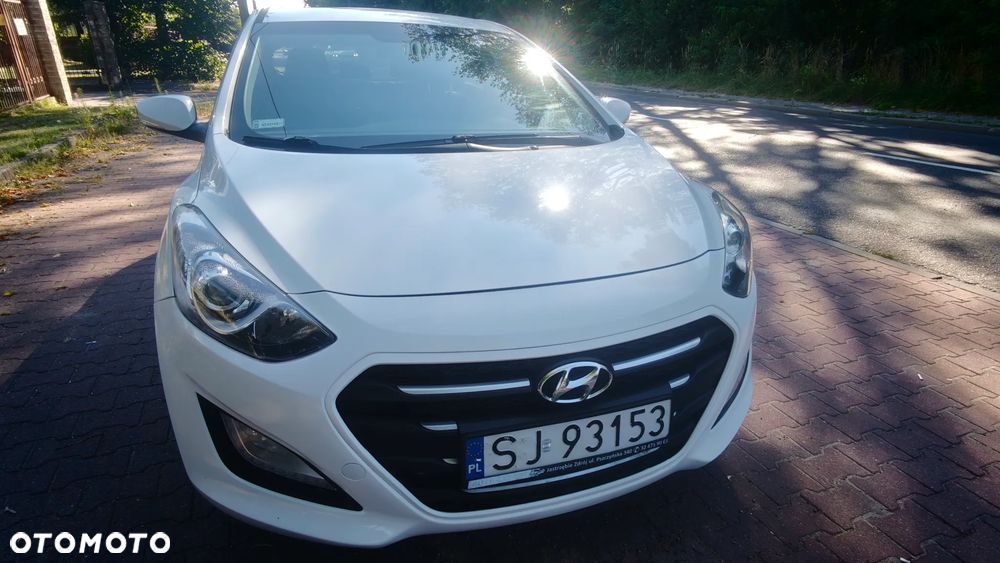 Hyundai i30 1.6 CRDi BlueDrive Comfort - 17