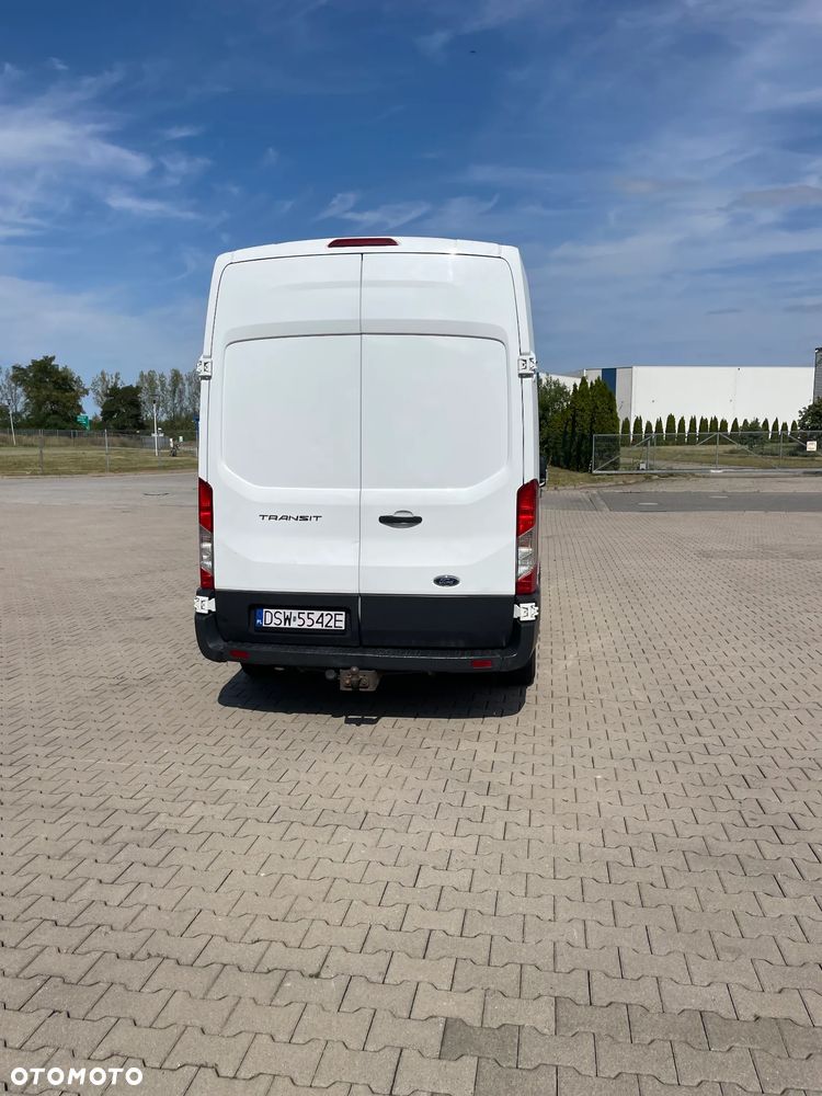 Ford Transit - 4
