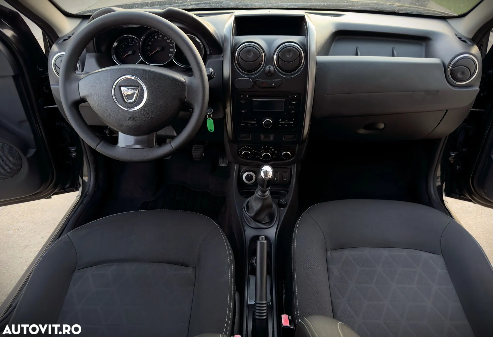 Dacia Duster 1.5 dCi 4x4 Laureate - 13