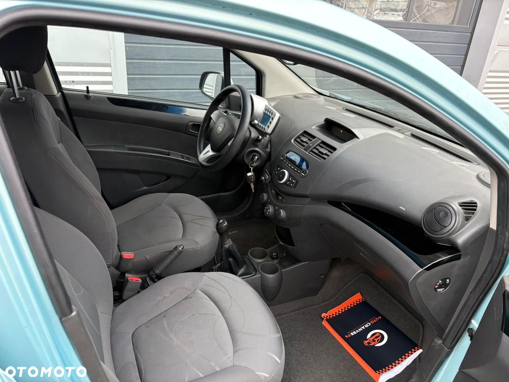 Chevrolet Spark - 11
