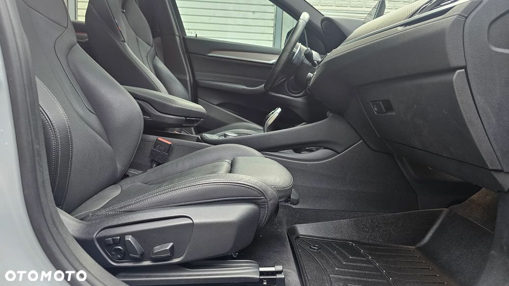 BMW X2 - 14