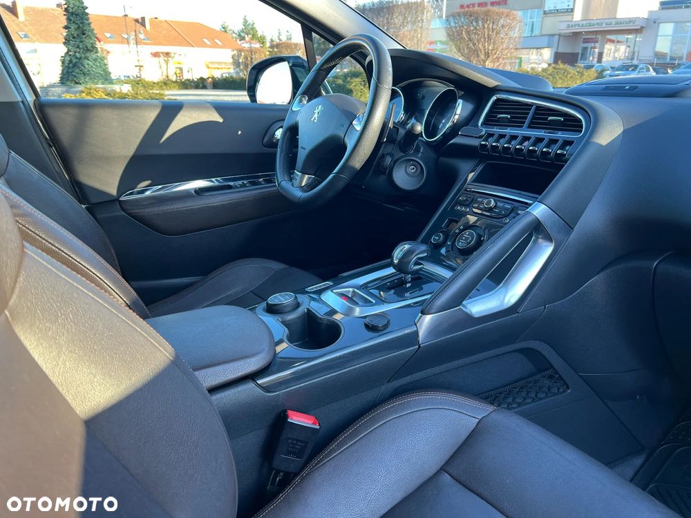Peugeot 3008 2.0 HDi Premium+ - 2