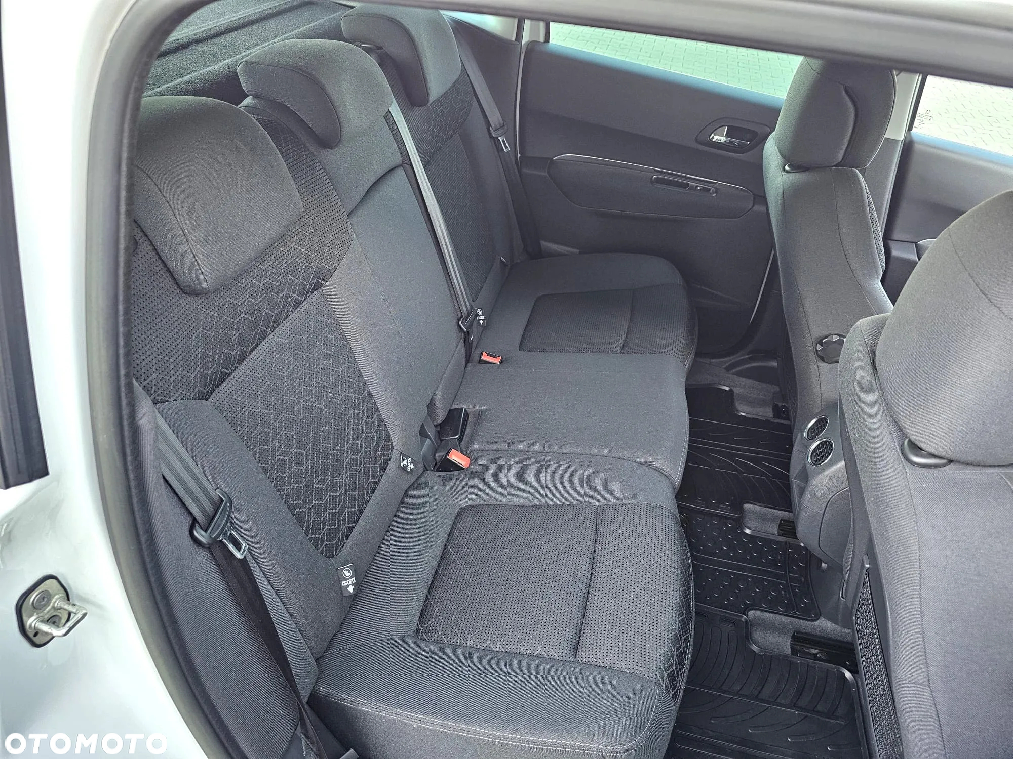 Peugeot 3008 2.0 HDi Allure - 25