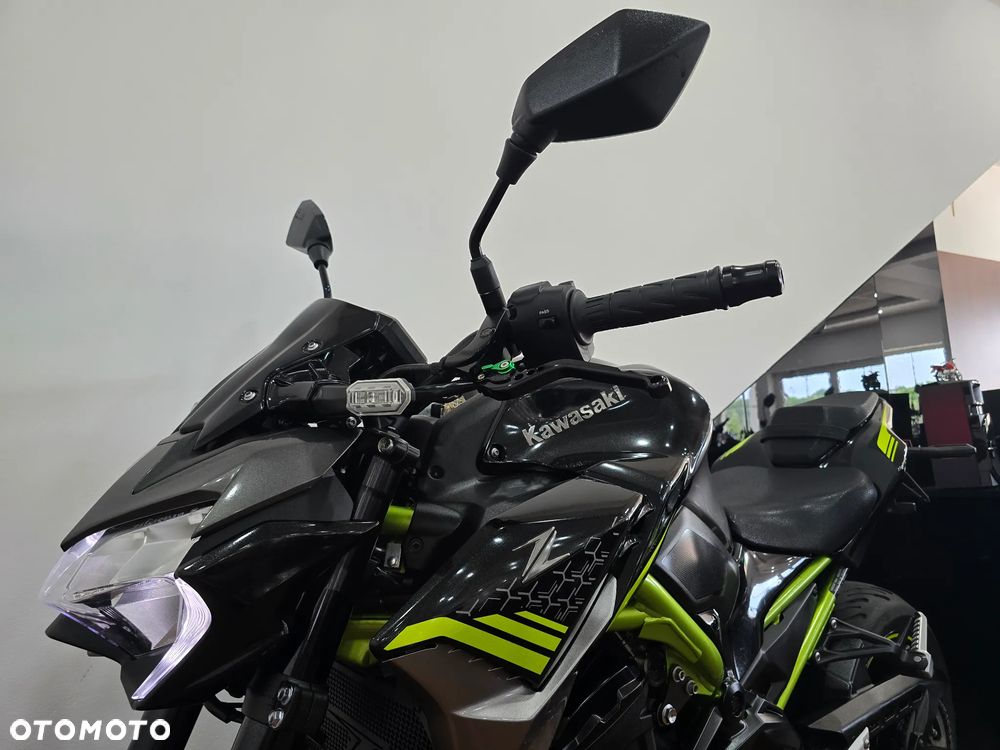 Kawasaki Z - 16