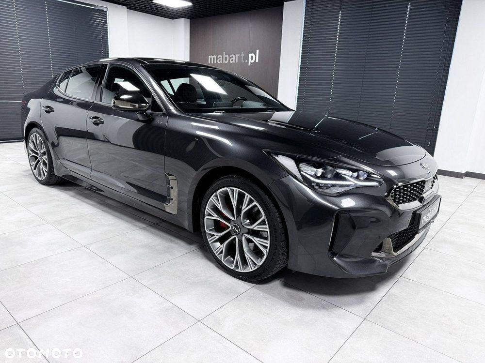 Kia Stinger 2.0 T-GDI GT Line - 13