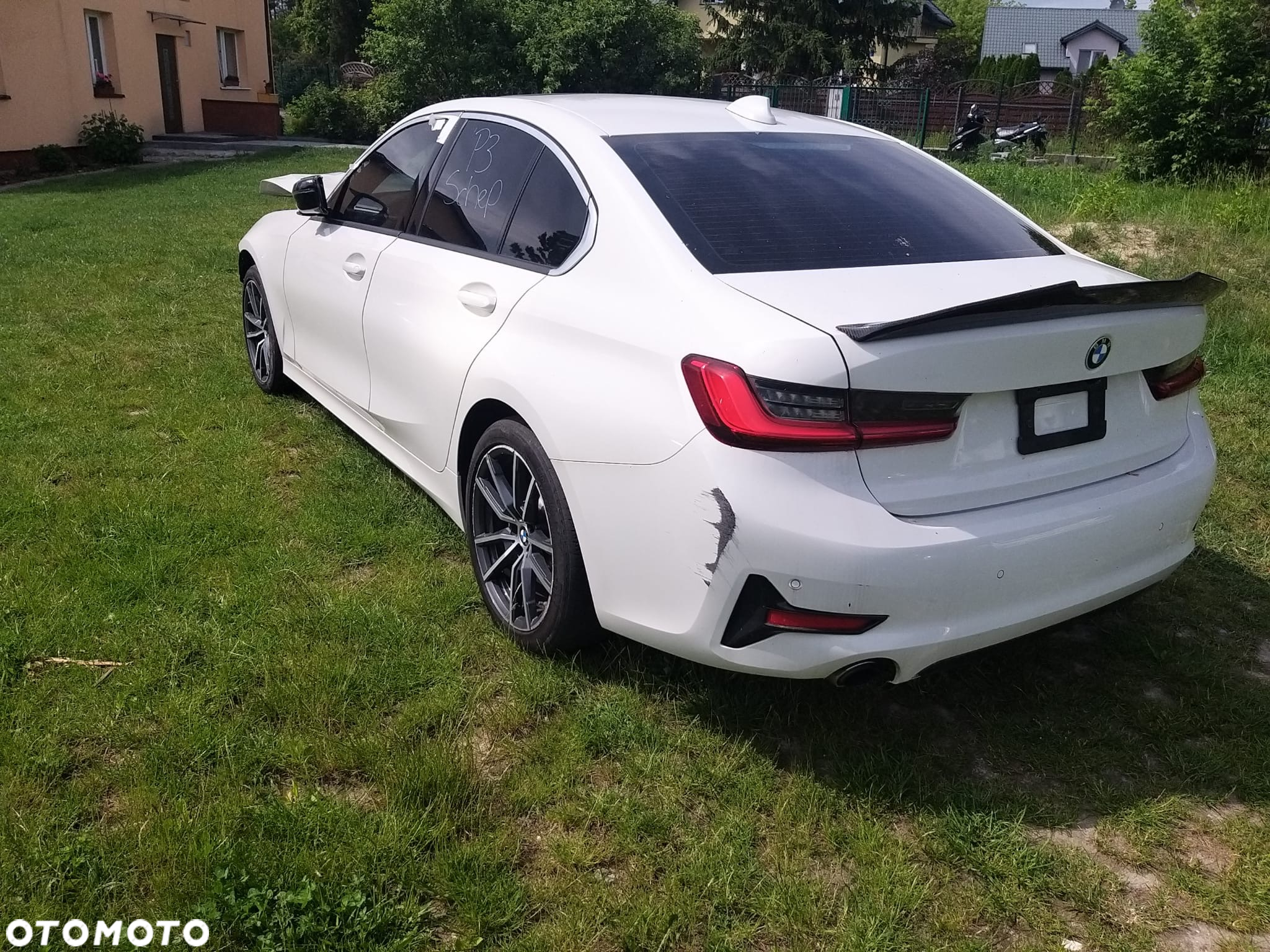 BMW Seria 3 330i xDrive - 13