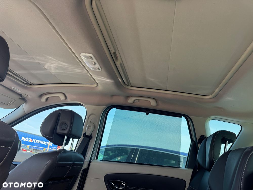 Renault Scenic 1.6 dCi Energy Bose - 11