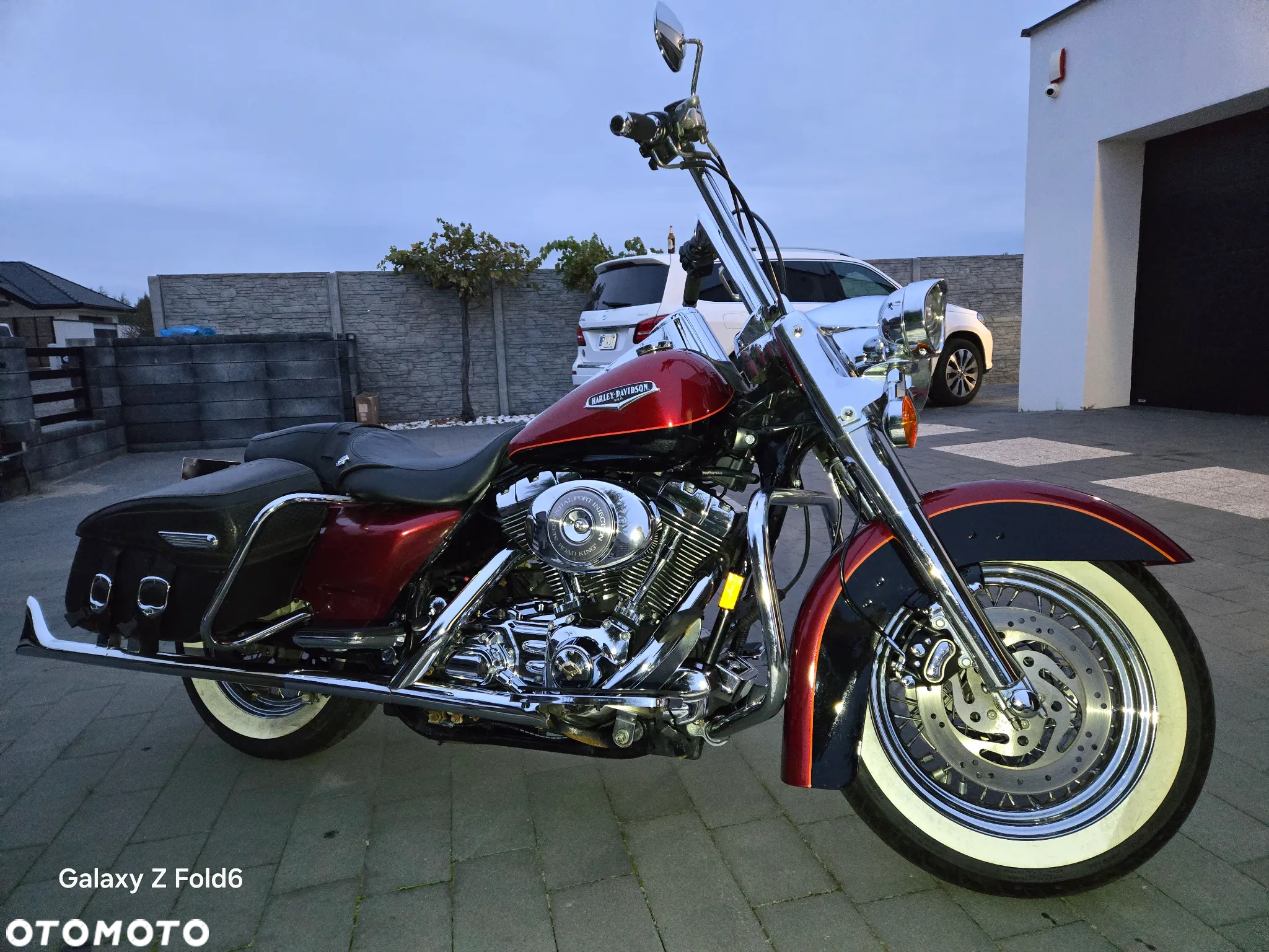 Harley-Davidson Touring Road King - 13