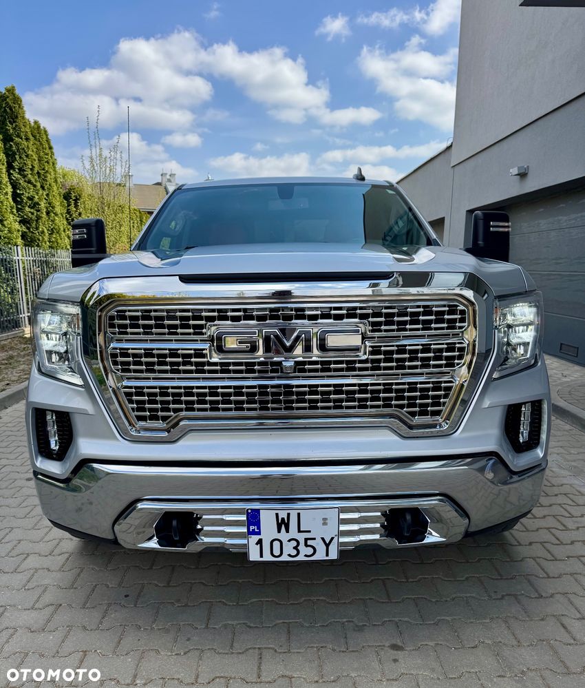 GMC Sierra - 22