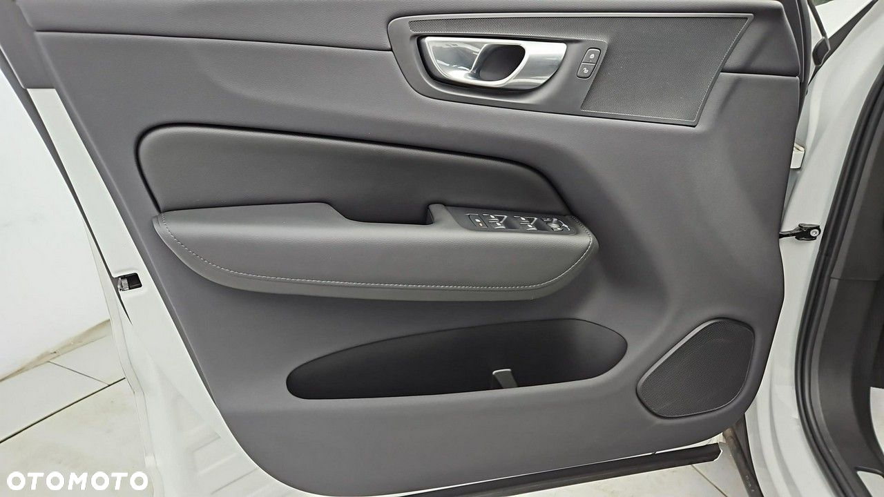 Volvo XC 60 - 10