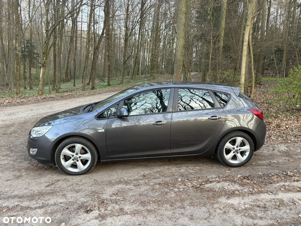 Opel Astra 1.7 CDTI - 7