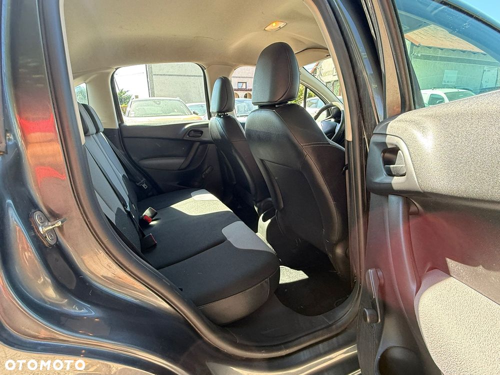 Citroën C3 Pure Tech (VTi) 68 Attraction - 23
