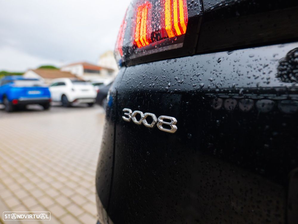 Peugeot 3008 1.6 Hybrid GT e-EAT8 - 38