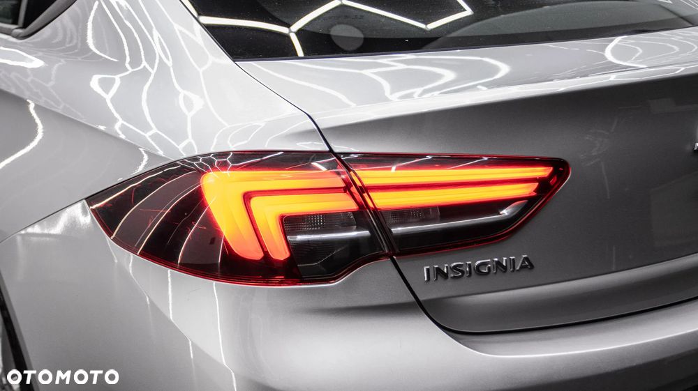 Opel Insignia 1.5 T Innovation S&S - 7