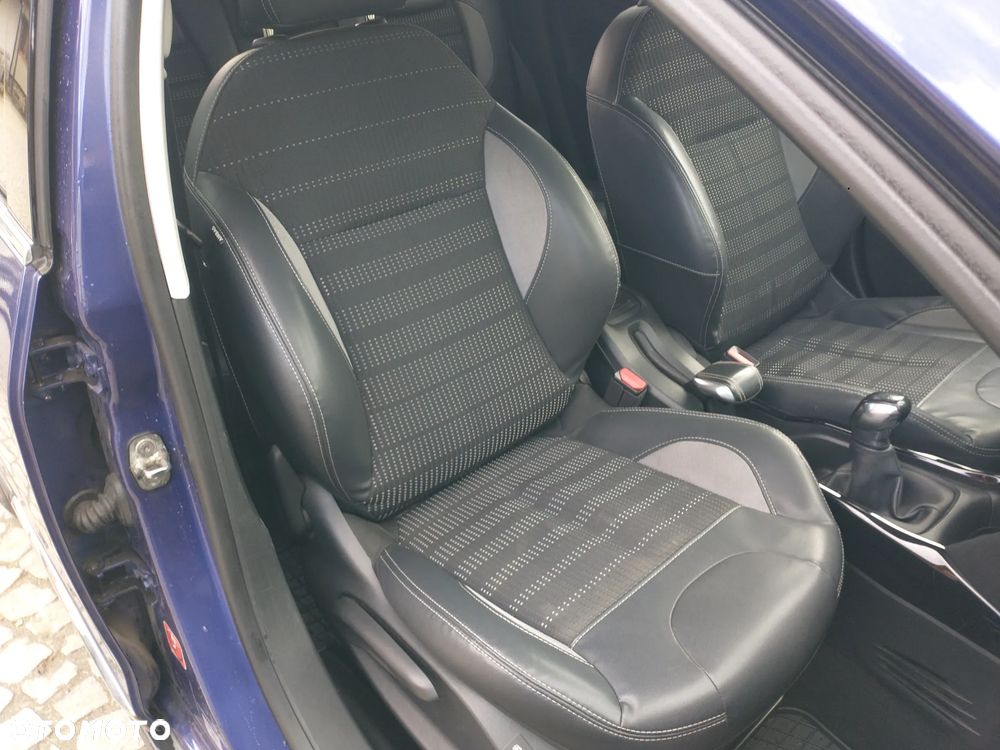 Peugeot 2008 1.6 VTi Active - 31