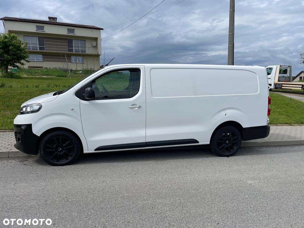 Opel Vivaro - 11
