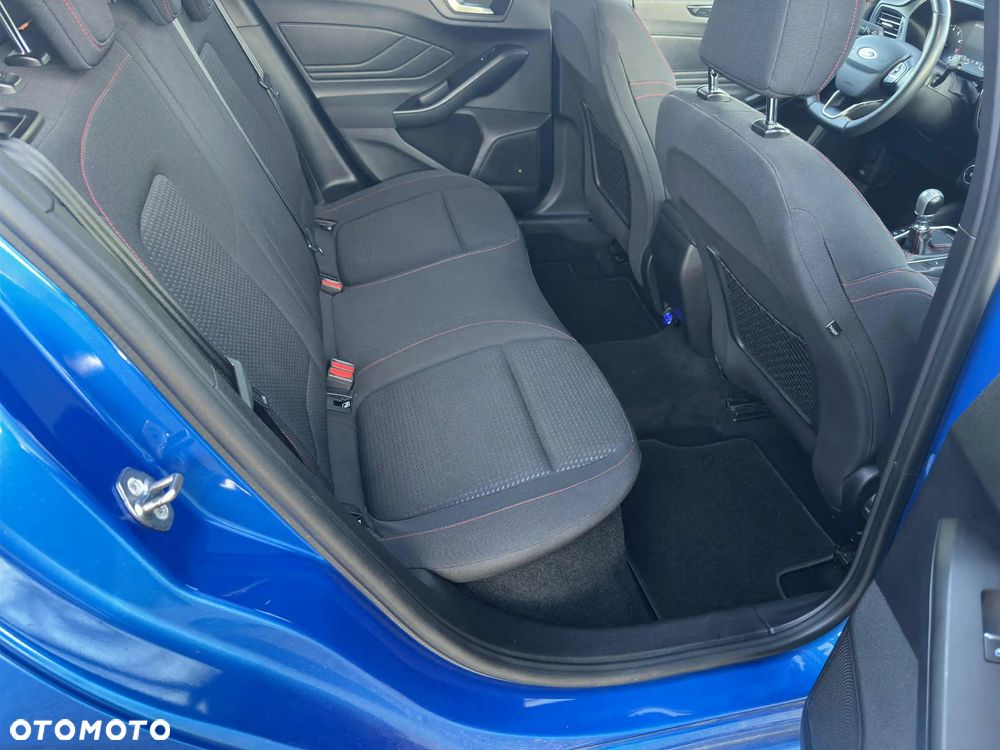 Ford Focus 1.0 EcoBoost Active - 13