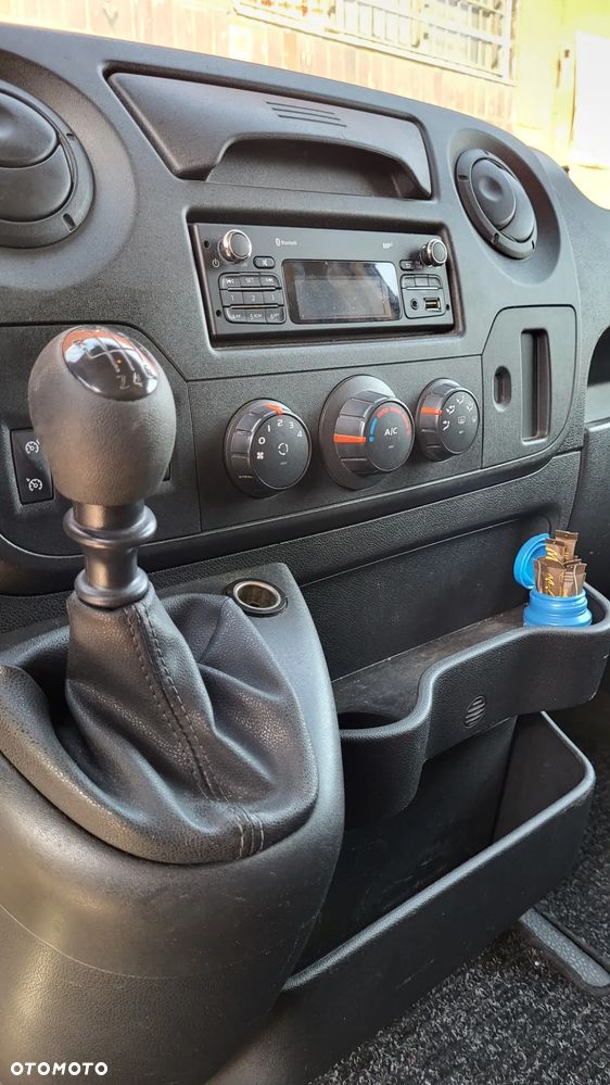 Renault Master - 11