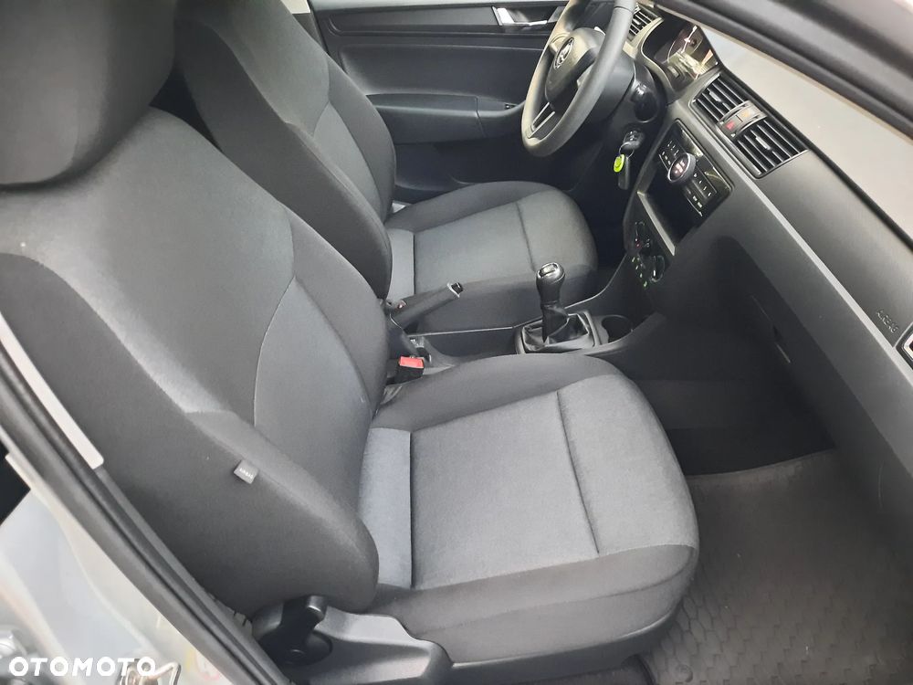 Skoda RAPID 1.0 TSI Ambition - 14