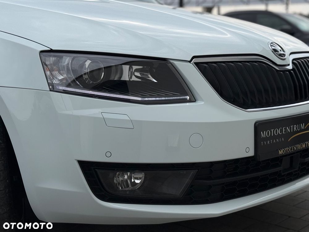 Skoda Octavia 2.0 TDI DSG Premium Edition - 36
