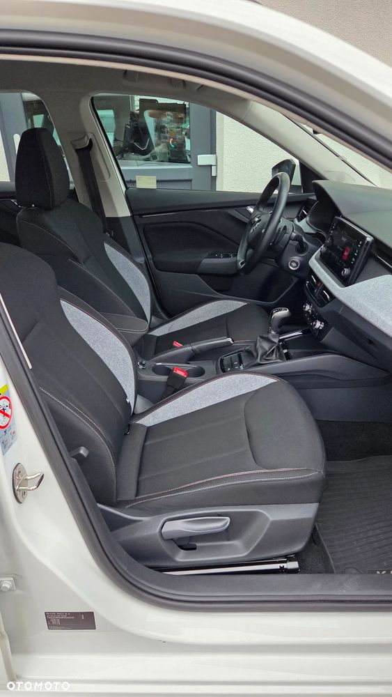 Skoda Kamiq 1.0 TSI Selection DSG - 22