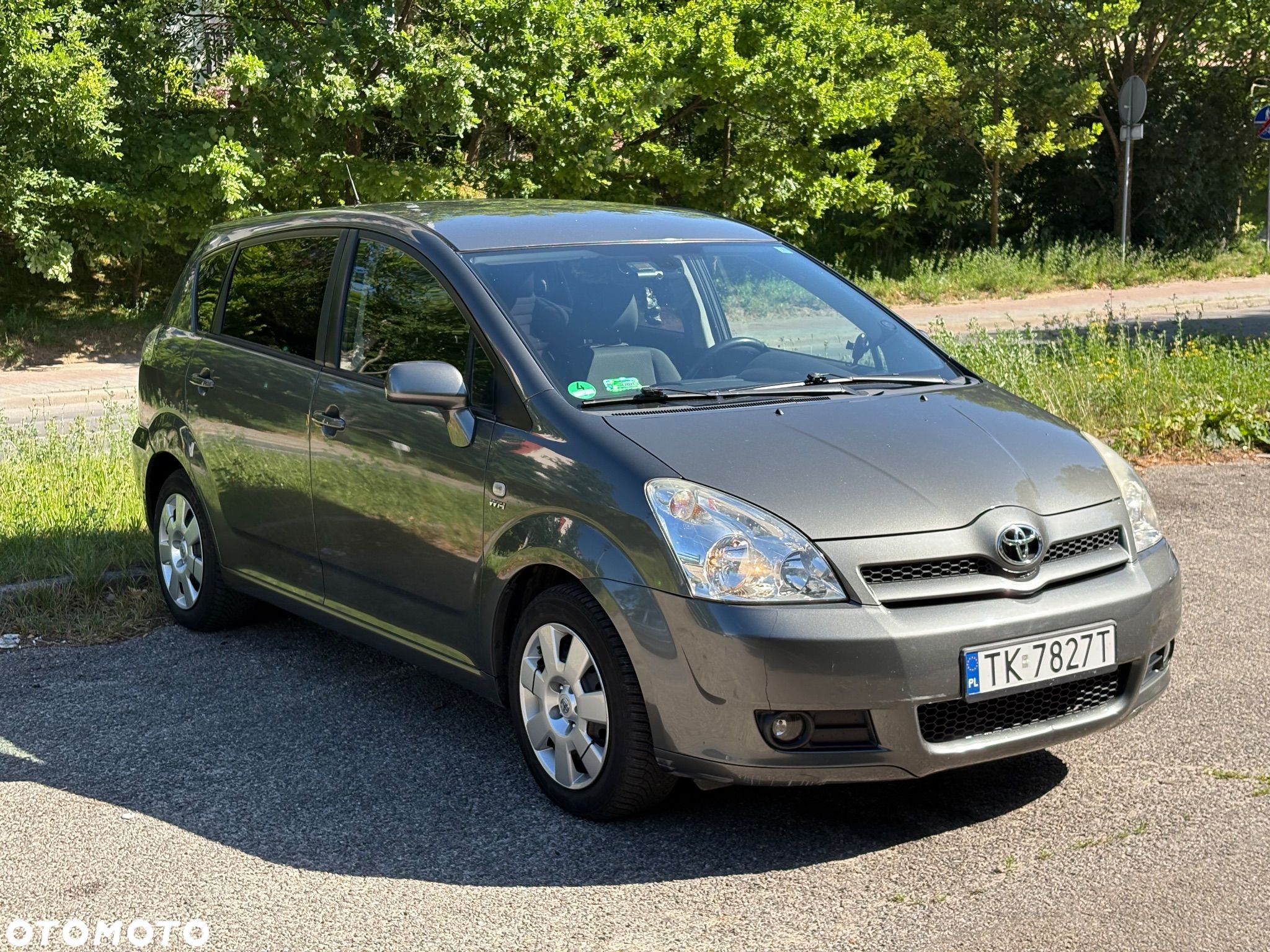 Toyota Corolla Verso 1.8 Sol + 7os - 1