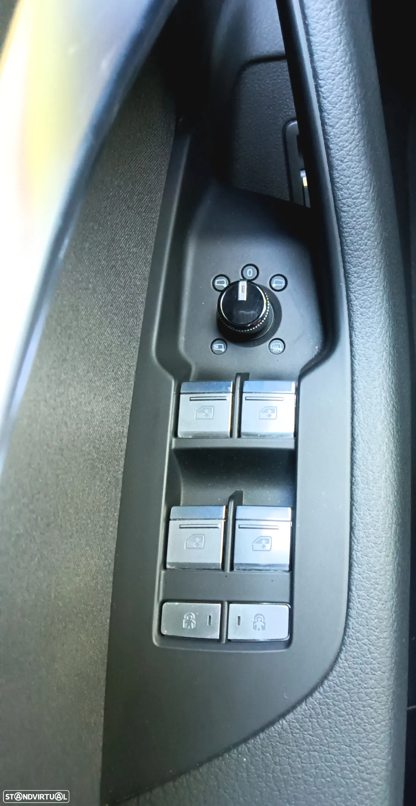 Audi A6 Avant 40 TDI quattro S tronic S line - 24