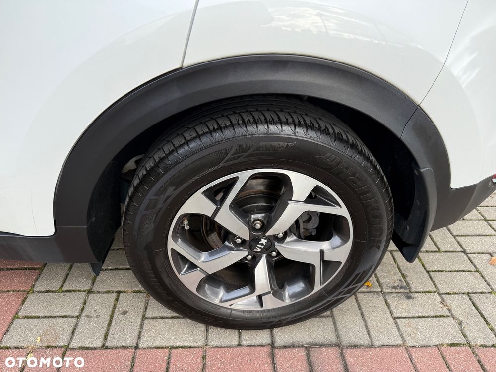 Kia Sportage 1.6 CRDI 2WD SPIRIT - 33