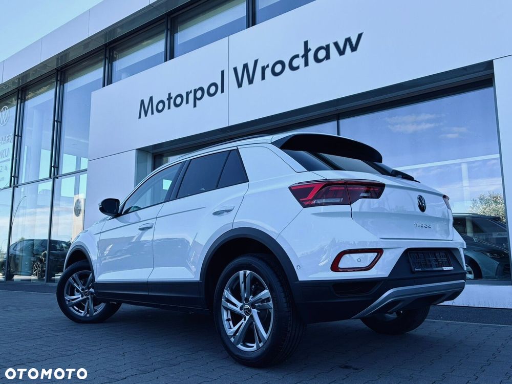 Volkswagen T-Roc - 8
