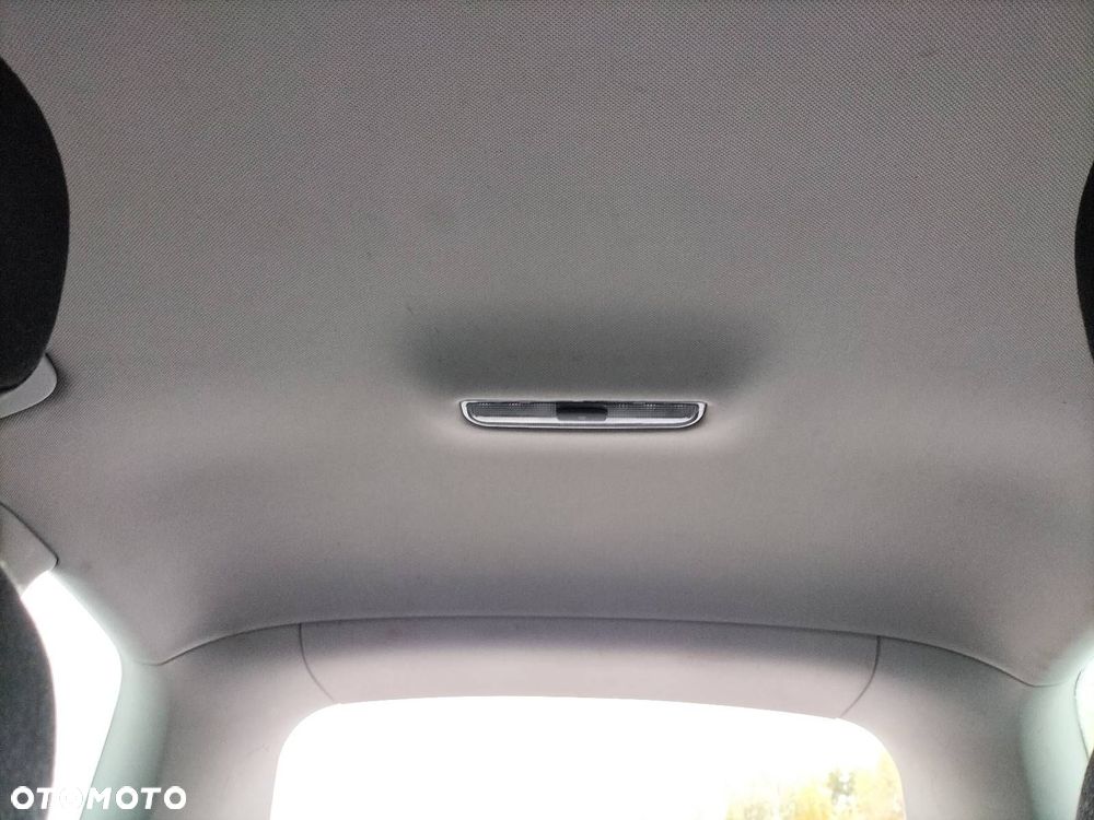 PODSUFITKA AUDI A3 8P 5D - 4