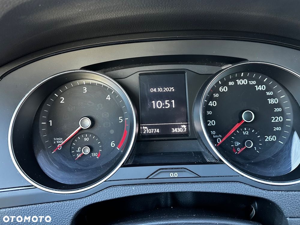 Volkswagen Passat 2.0 TDI EVO Business - 15