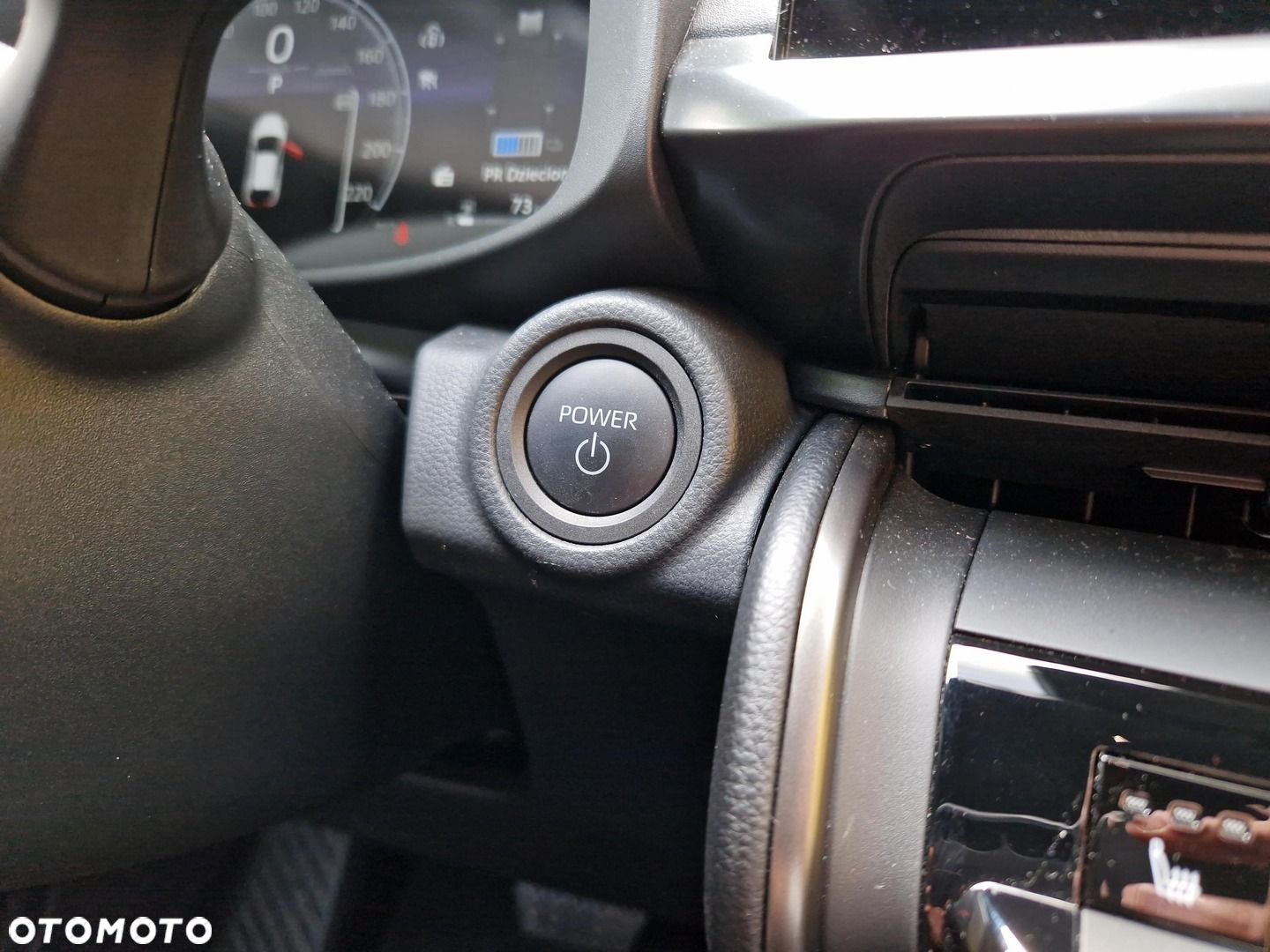 Toyota C-HR - 28
