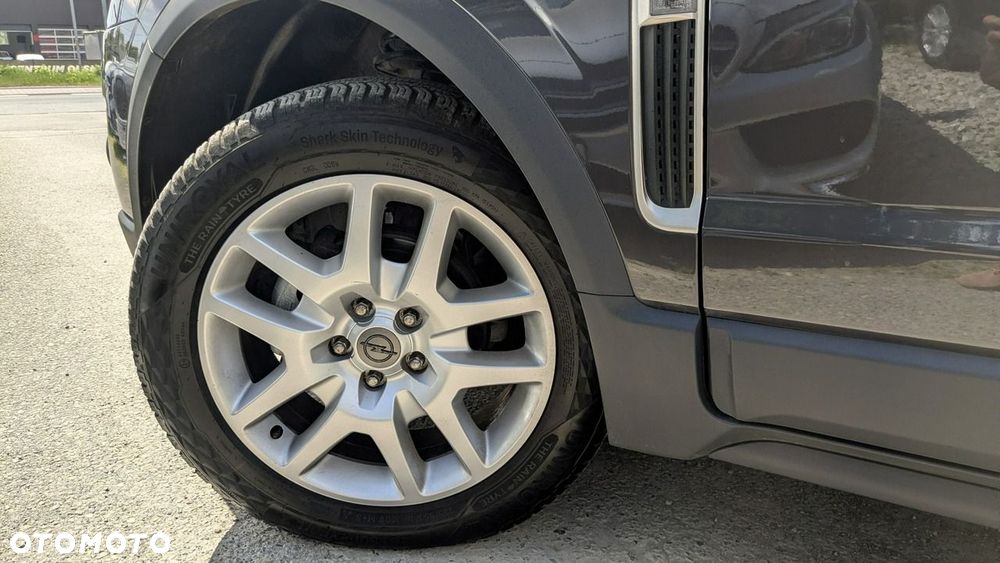 Opel Antara - 37
