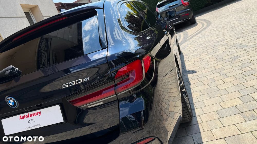 BMW Seria 5 530e M Sport Edition - 11