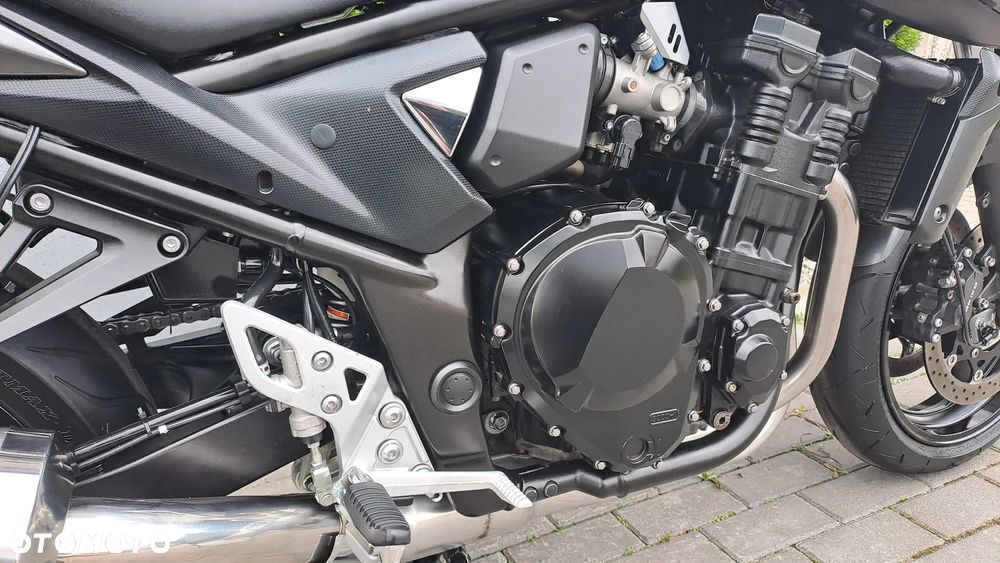 Suzuki Bandit - 22