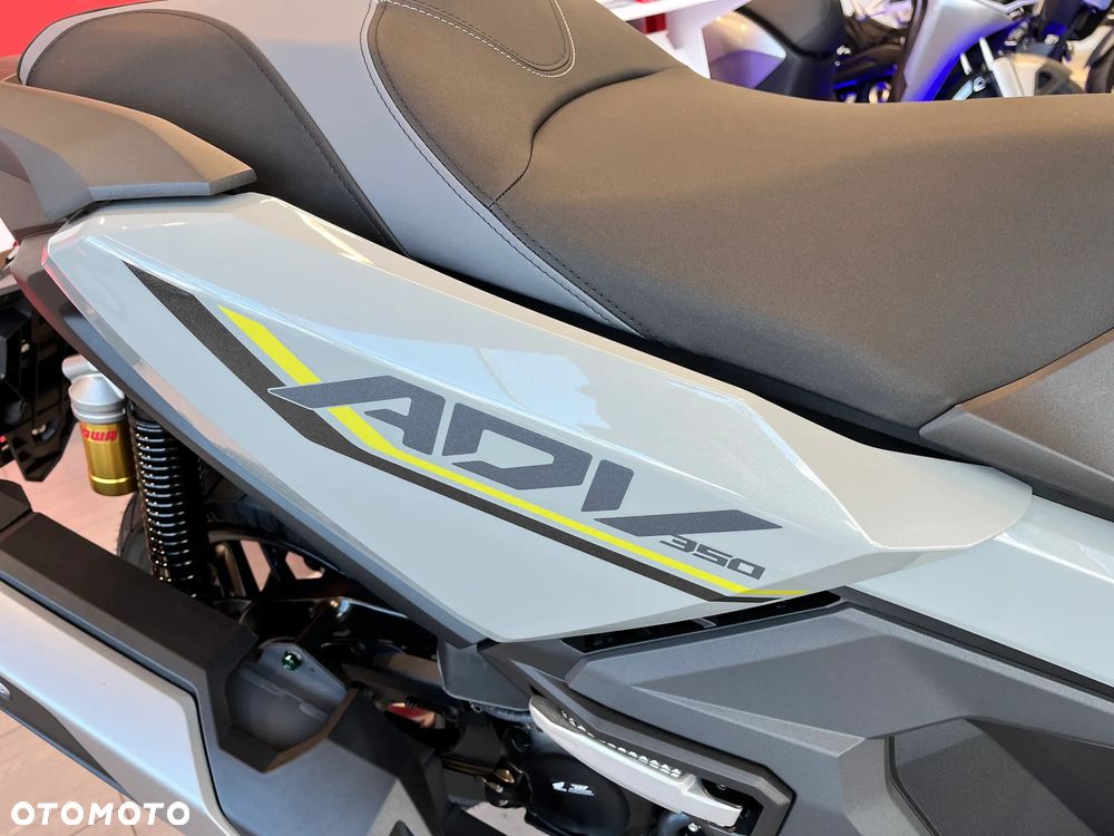 Honda ADV350 - 8