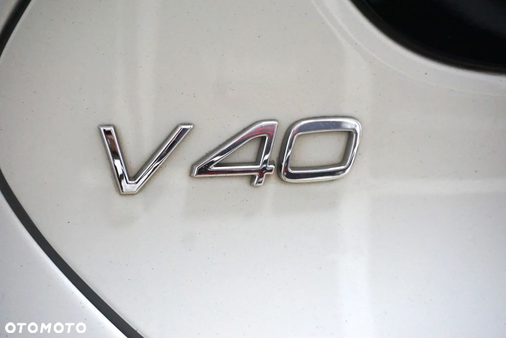 Volvo V40 D2 RDesign - 15