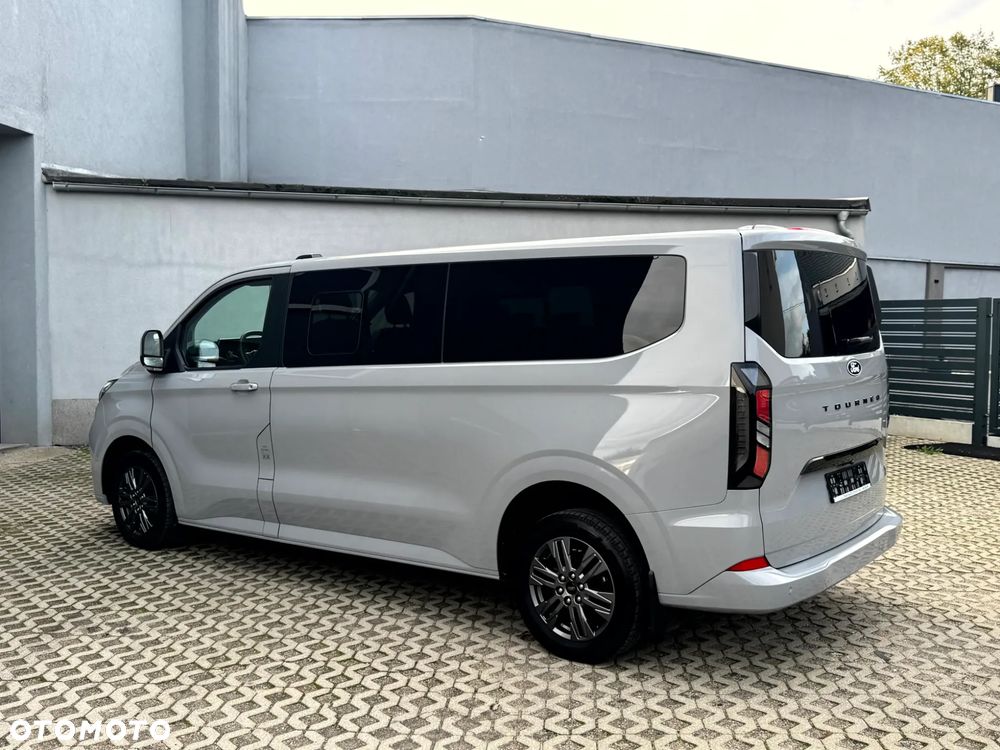 Ford Tourneo Custom L2H1 VA Autm Titanium - 22