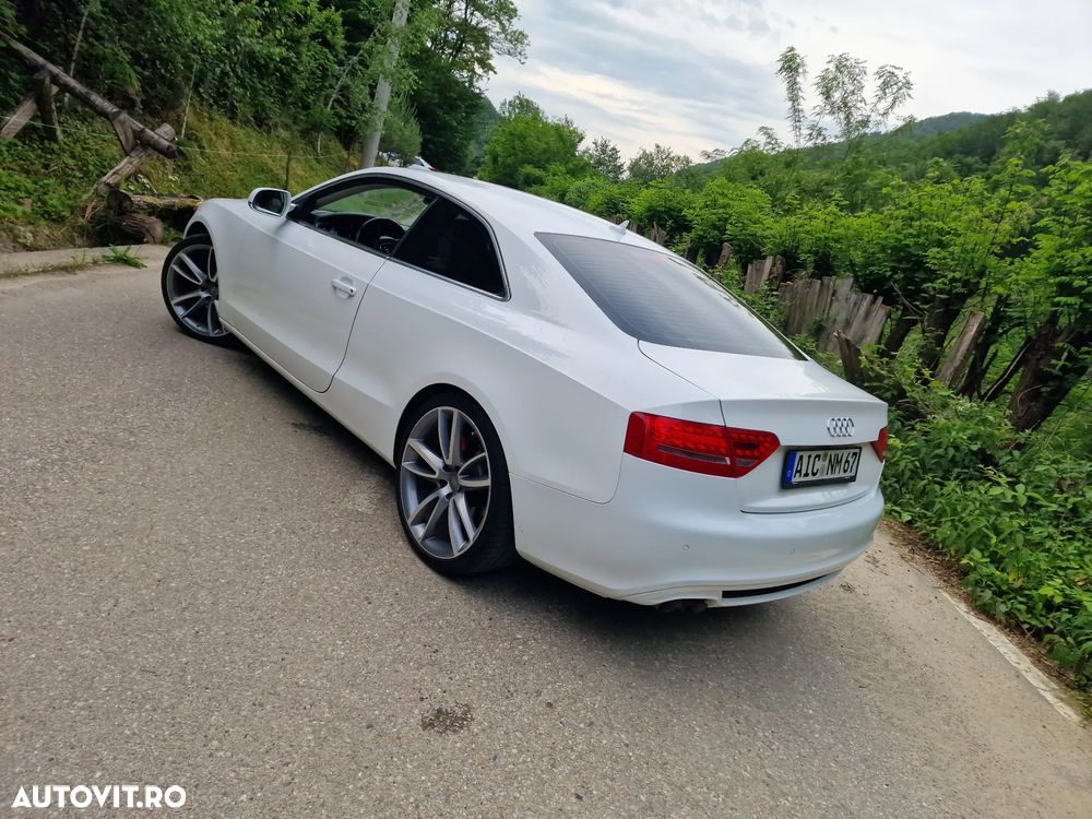 Audi A5 Coupé 2.0 TDI DPF quattro - 4