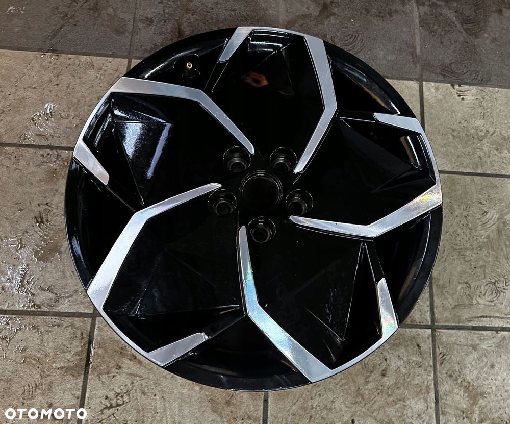 felga aluminiowa hyundai oe hyundai 7.5" x 19" 5x114.3 et 49,5 - 8