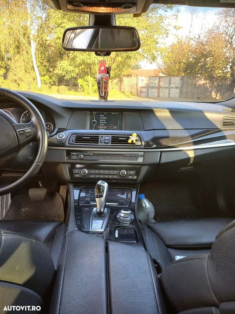 BMW Seria 5 520d - 10