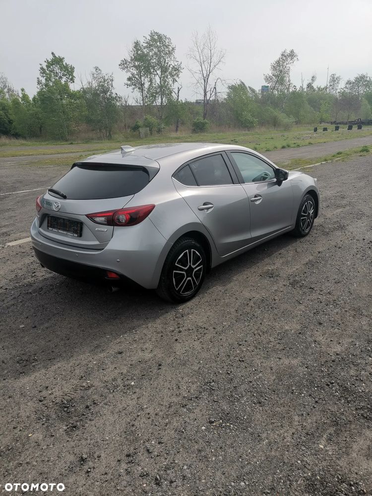 Mazda 3 - 17