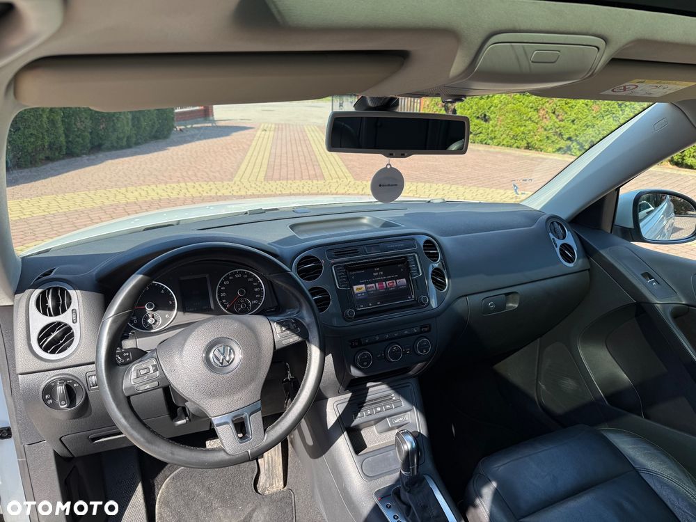 Volkswagen Tiguan 2.0 TDI SCR 4MOTION BlueMotion Technology DSG Track & Style - 27